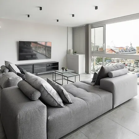 Az Premium Suite- 106