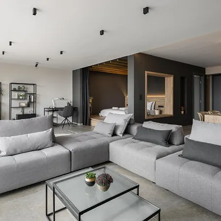 Apartment Az Premium Suite- 106 *