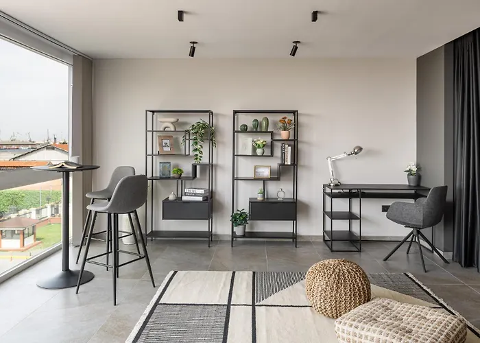 Az Premium Suite- 106 *